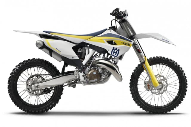 Husqvarna TC 125 – Dlaczego ten motocykl crossowy może Cię zaskoczyć?